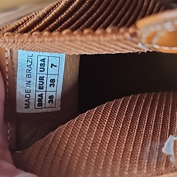 FARM Rio Tan Ankle Booties with Chunky Sole - Picture 9 of 9